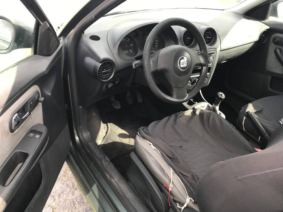 Seat Ibiza 1.9 SDI · Ano 2002 — imagen 12