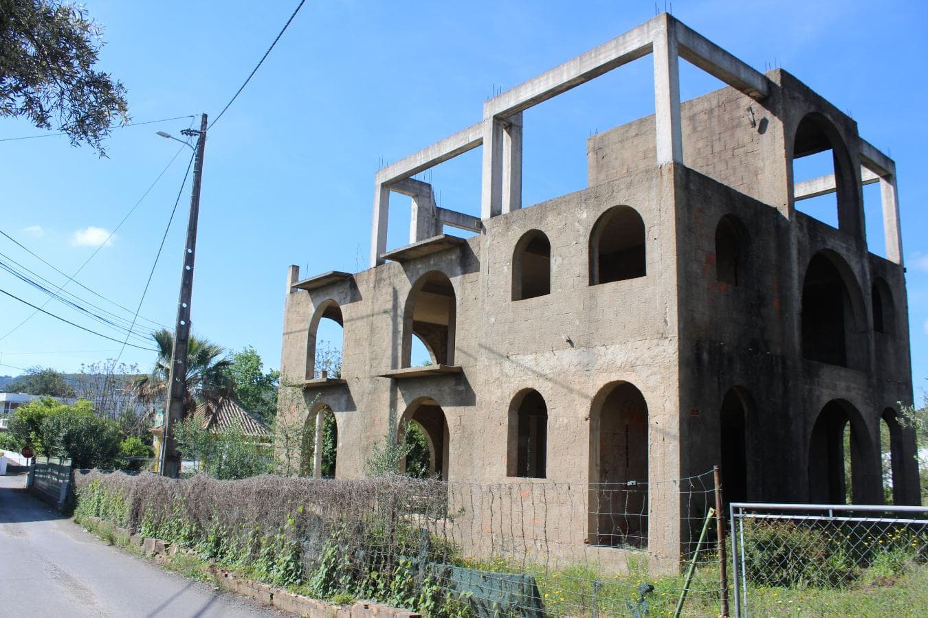 Lote para Construção c/ Benfeitorias · São Brás de Alportel, Faro — imagem 2
