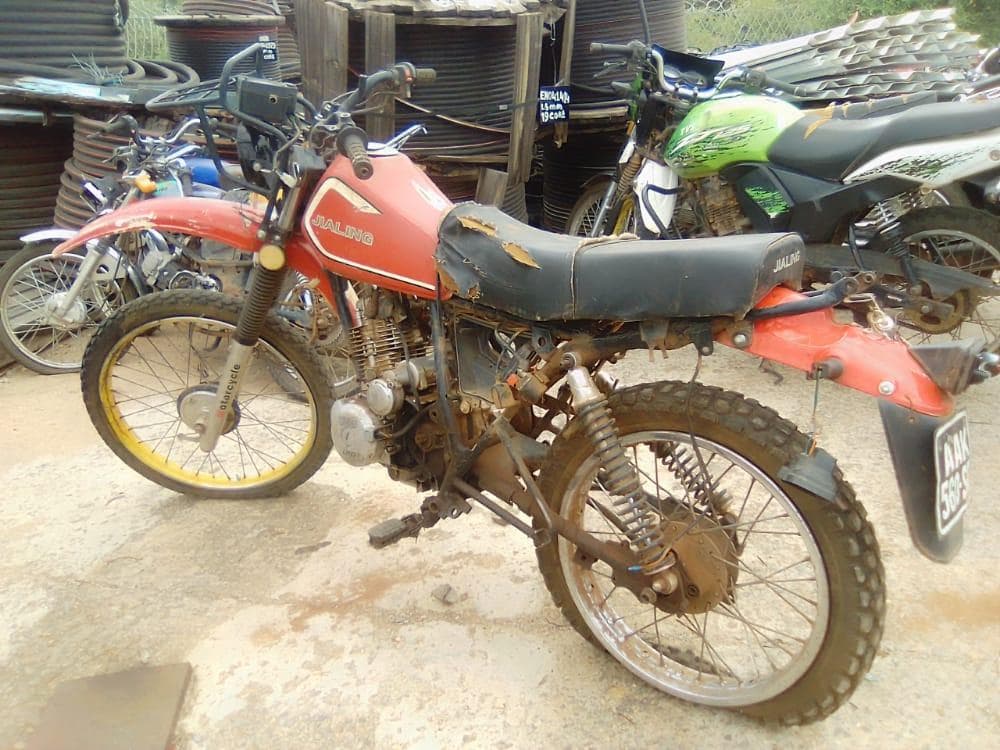 Lifo GY125 · — imagen 2