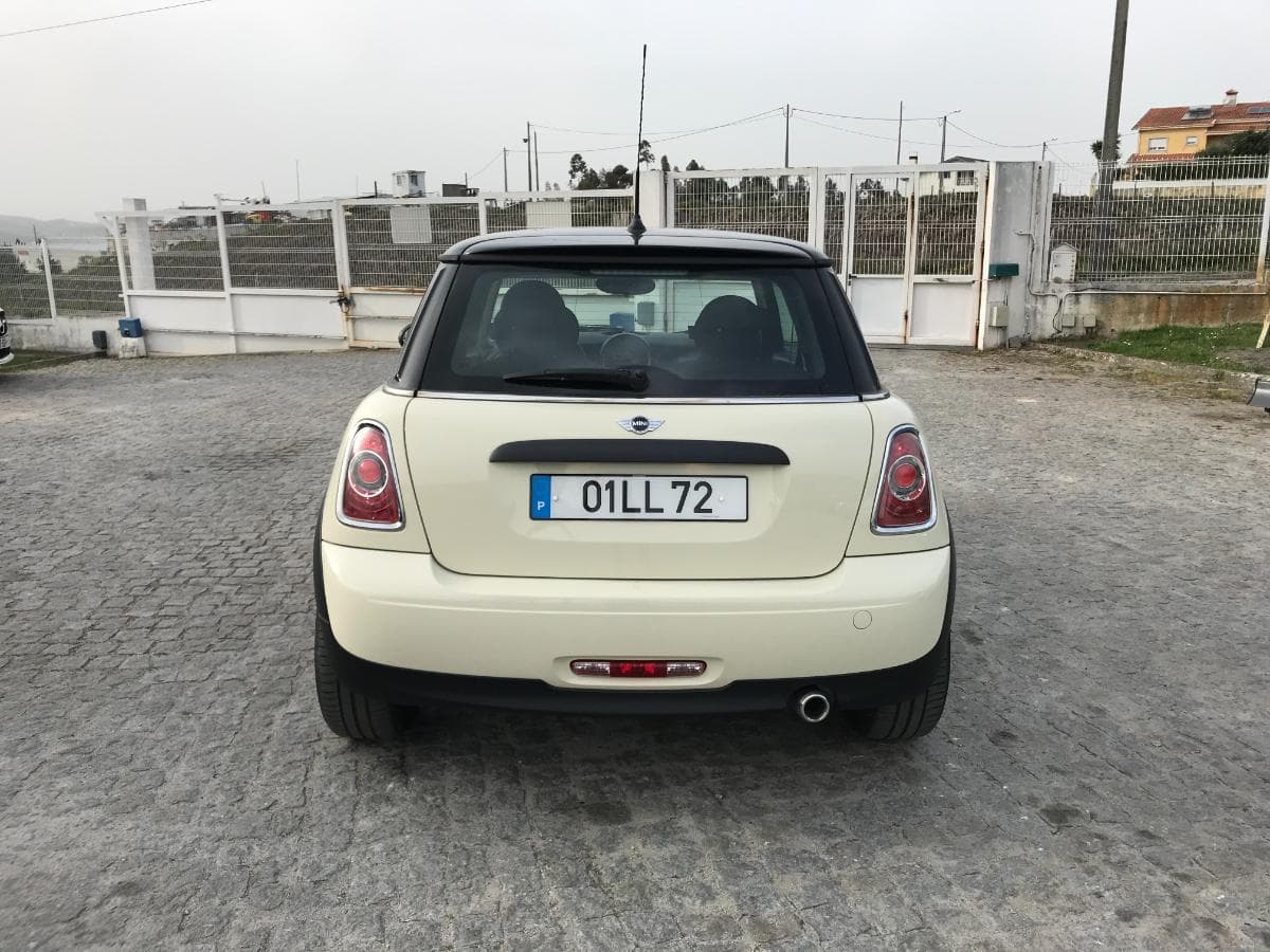 Mini Cooper One D· Ano 2011 — imagem 5
