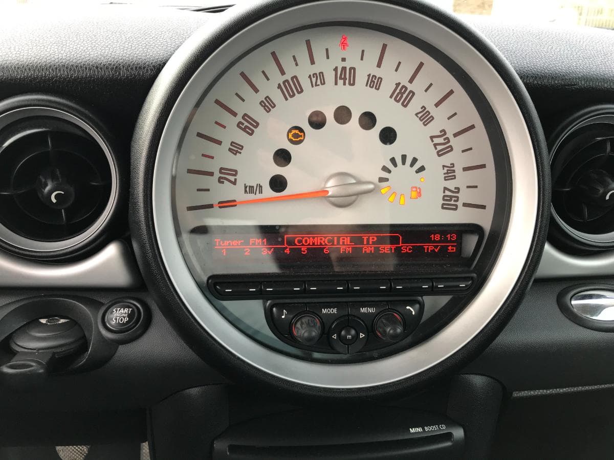 Mini Cooper One D· Ano 2011 — imagem 18