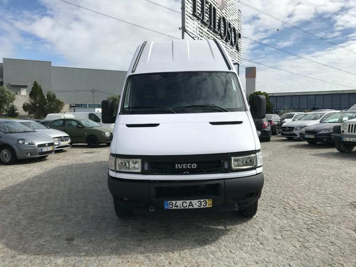 Iveco Daily 35C17 · Ano 2006 — imagen 2