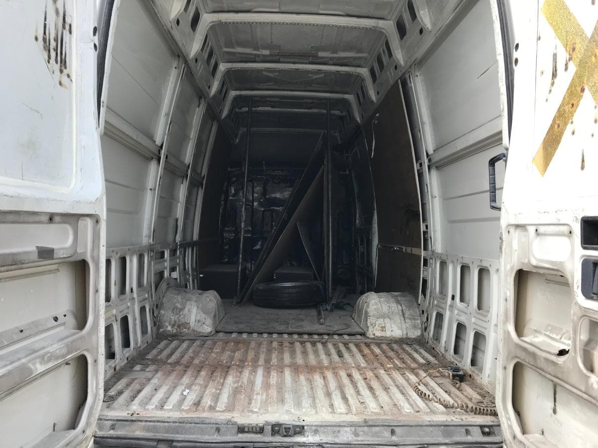 Iveco Daily 35C17 · Ano 2006 — imagen 12
