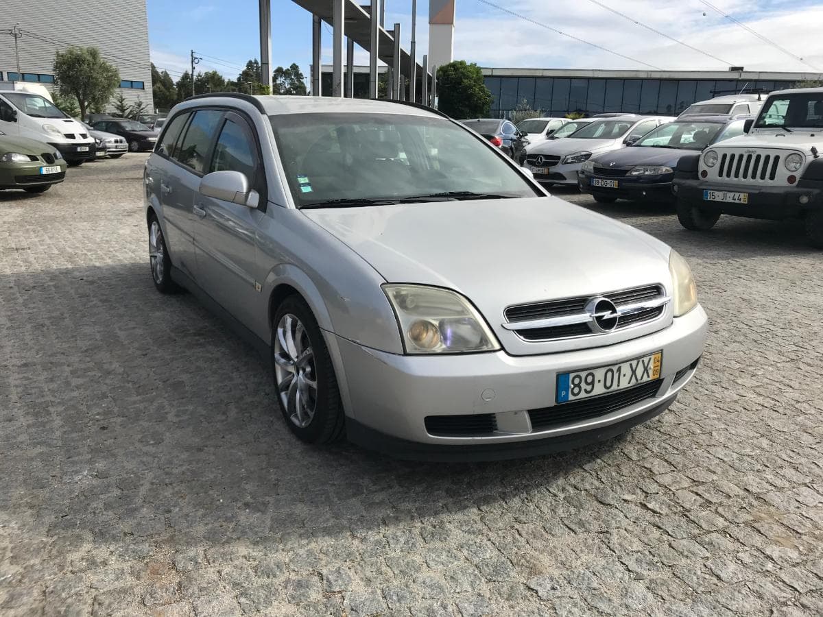 Opel Vectra 1.9 CDTI · Ano 2004 — imagem 1