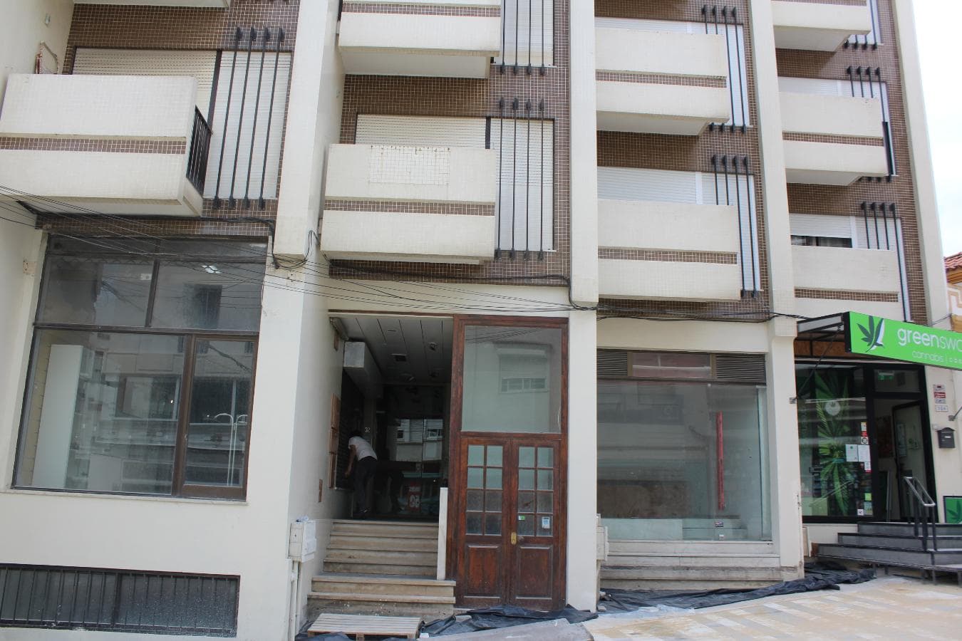 Loja · Costa da Caparica - Almada — imagen 1