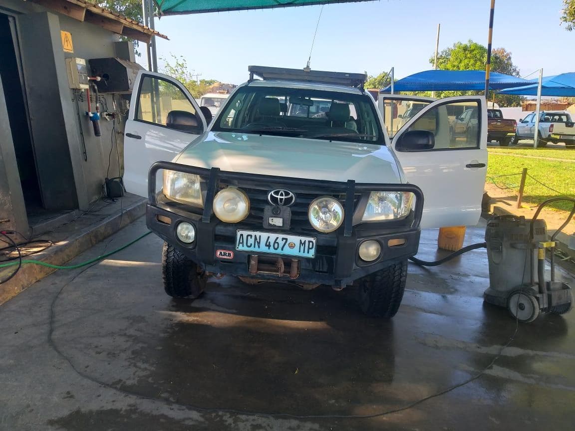 Toyota Hilux · — imagen 1