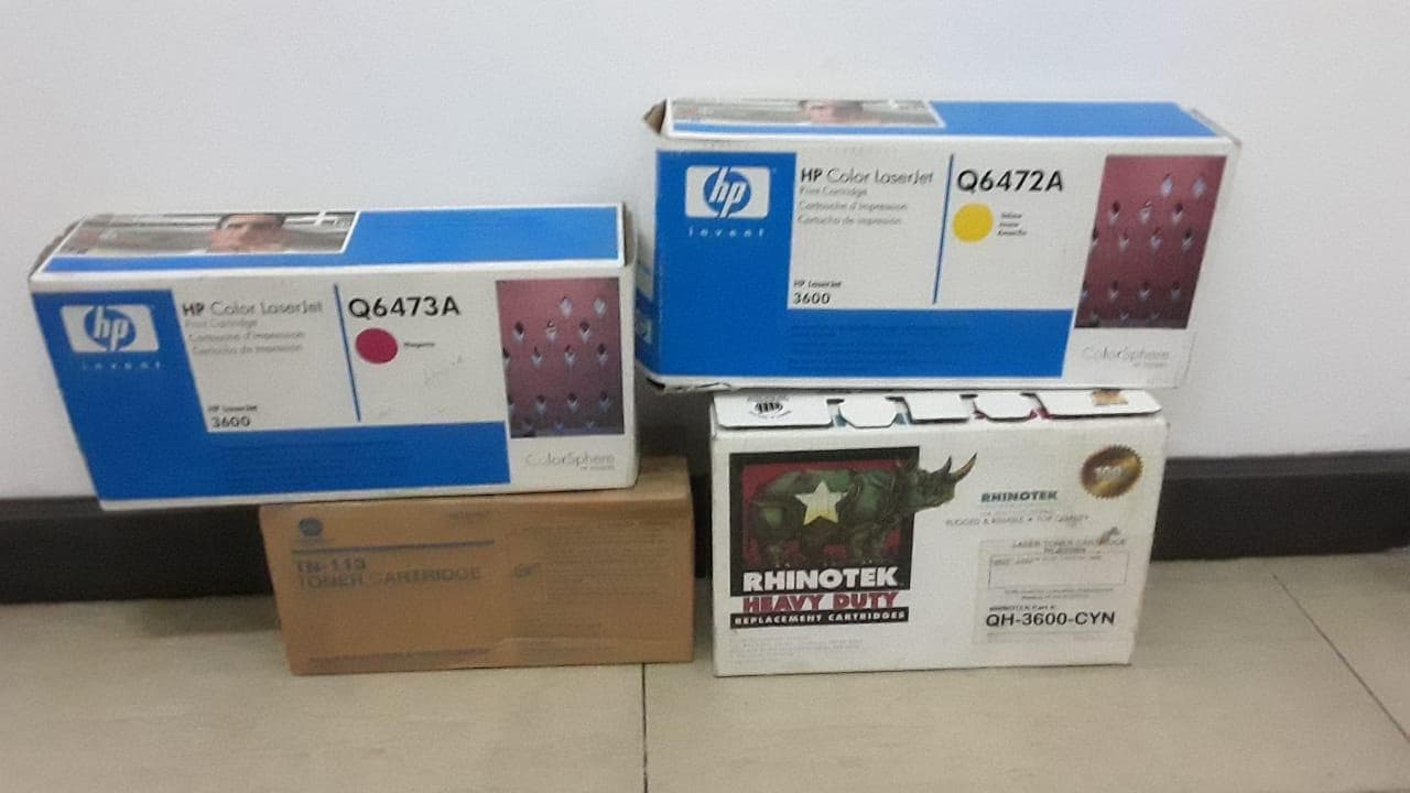 Material informático ·
