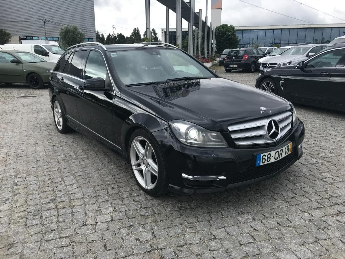 Mercedes-Benz C250 CDI · Ano 2012 — image 1