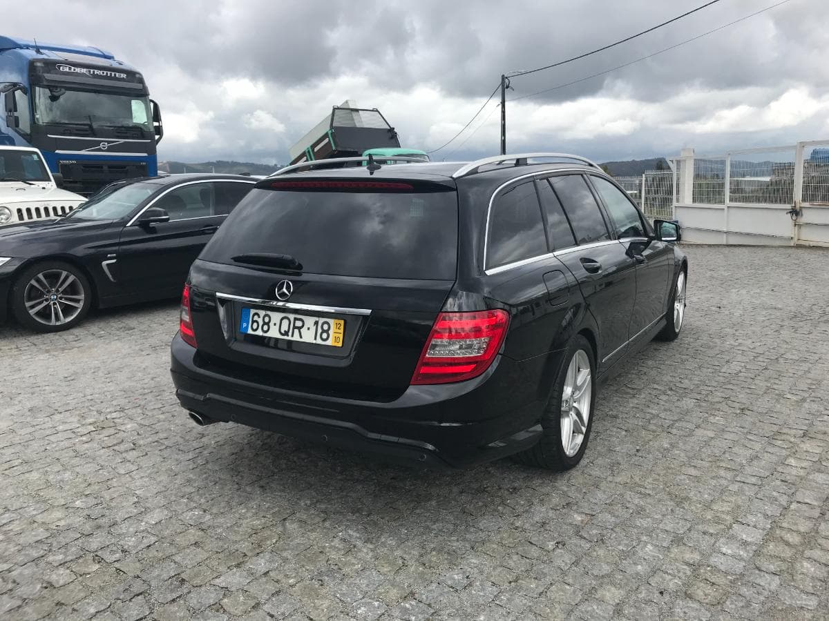 Mercedes-Benz C250 CDI · Ano 2012 — image 4