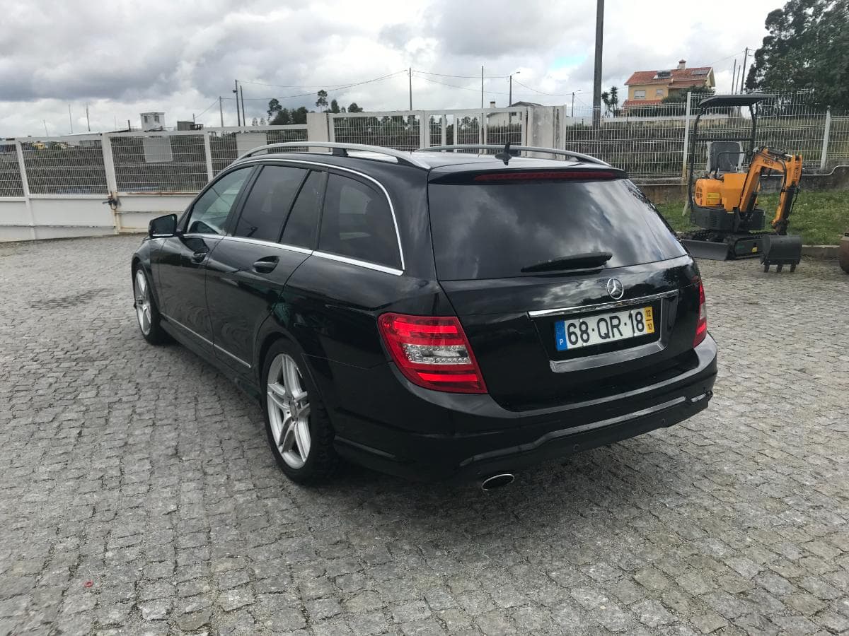 Mercedes-Benz C250 CDI · Ano 2012 — image 6