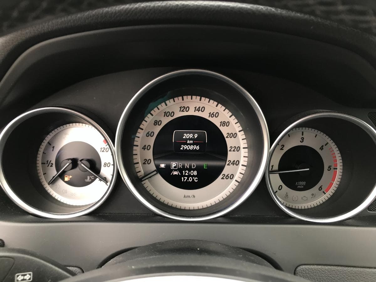 Mercedes-Benz C250 CDI · Ano 2012 — image 17