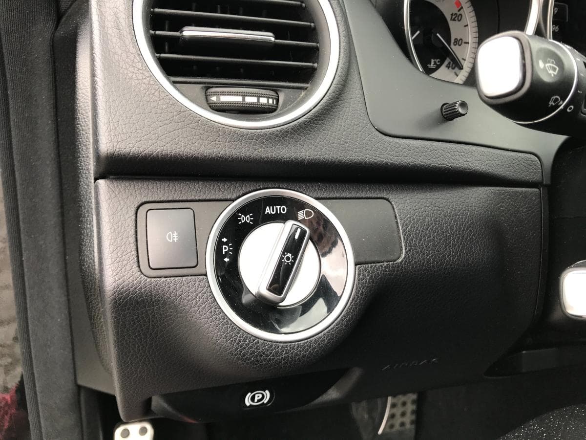 Mercedes-Benz C250 CDI · Ano 2012 — image 21