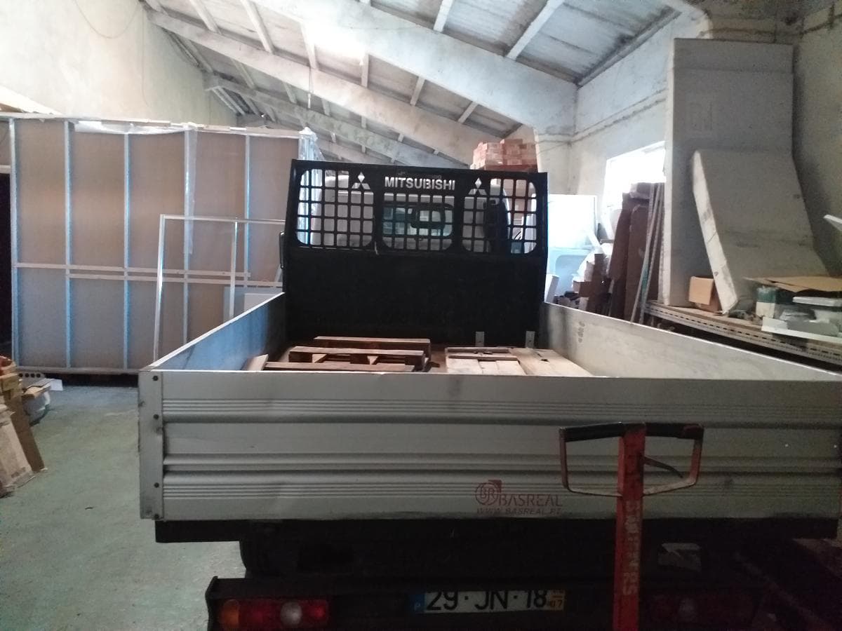 MITSUBISHI CANTER — imagem 4