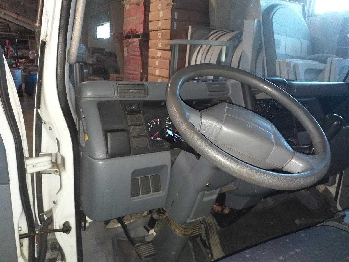 MITSUBISHI CANTER — imagem 5