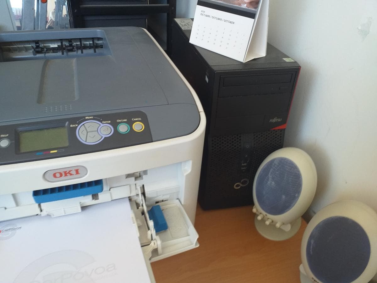 Equipamiento de Oficina — imagen 3