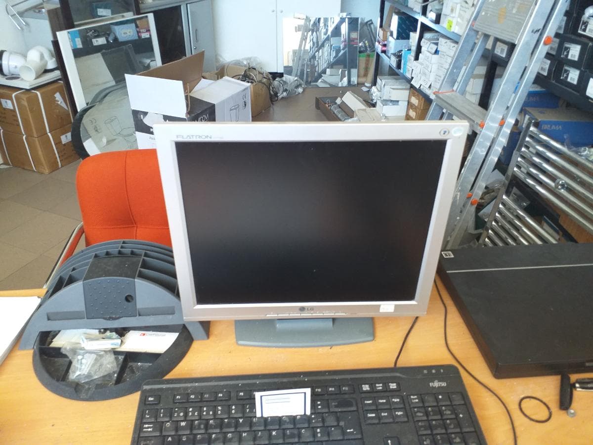 Equipamiento de Oficina — imagen 4