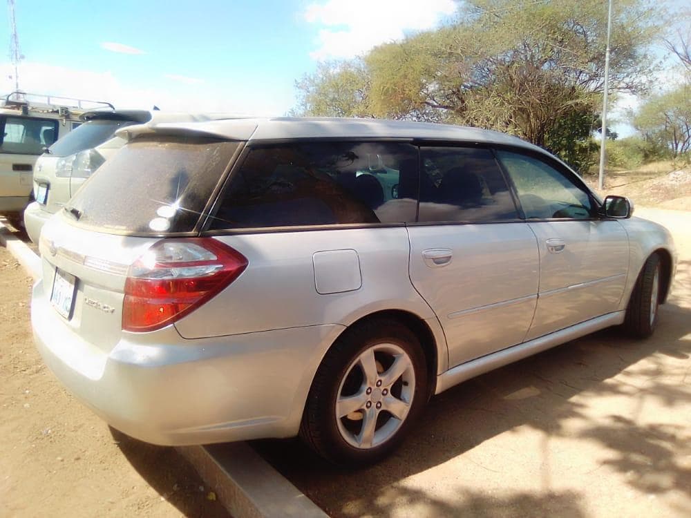Subaru Legacy · — imagem 3