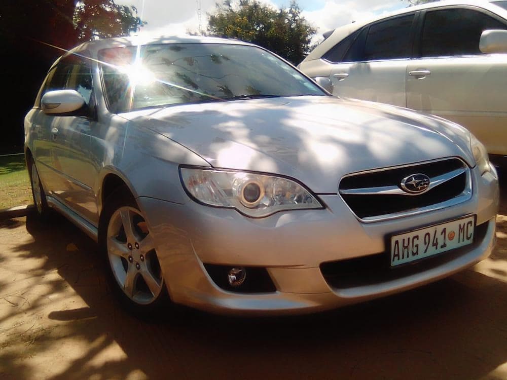 Subaru Legacy · — imagem 5