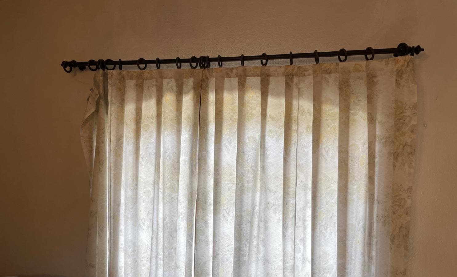 Mobiliario y decoración — imagen 1