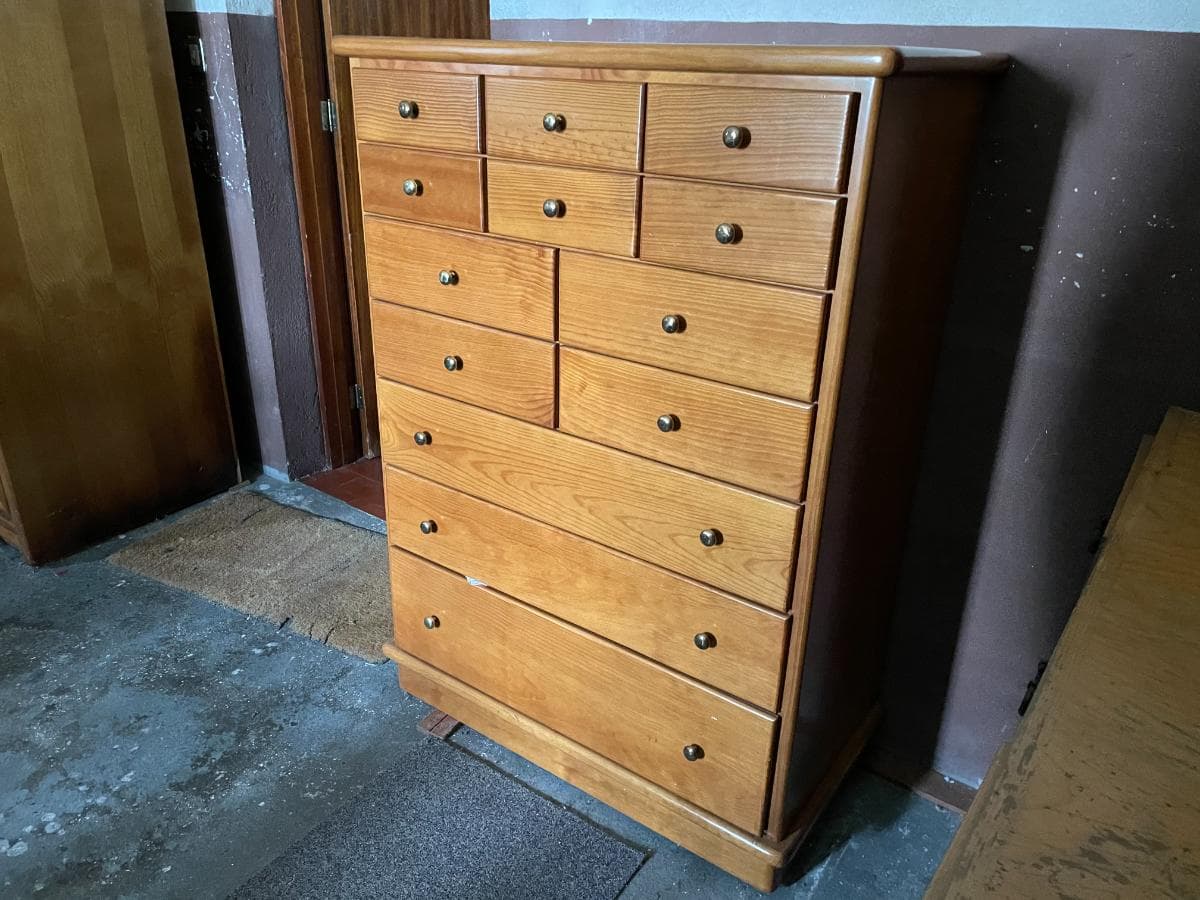 Mobiliario y decoración — imagen 1