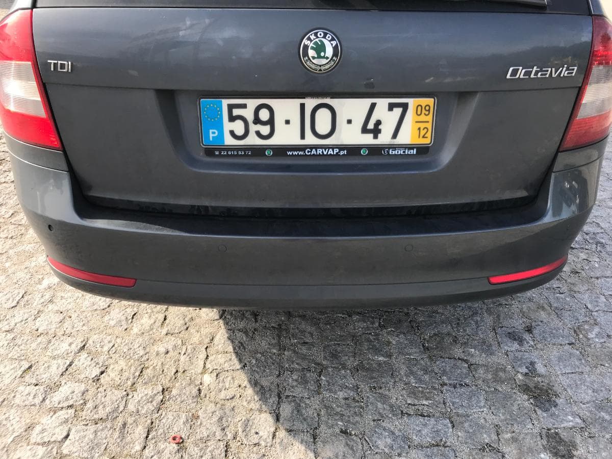 Skoda Octávia 1.6 TDI · Ano 2009 — imagen 7