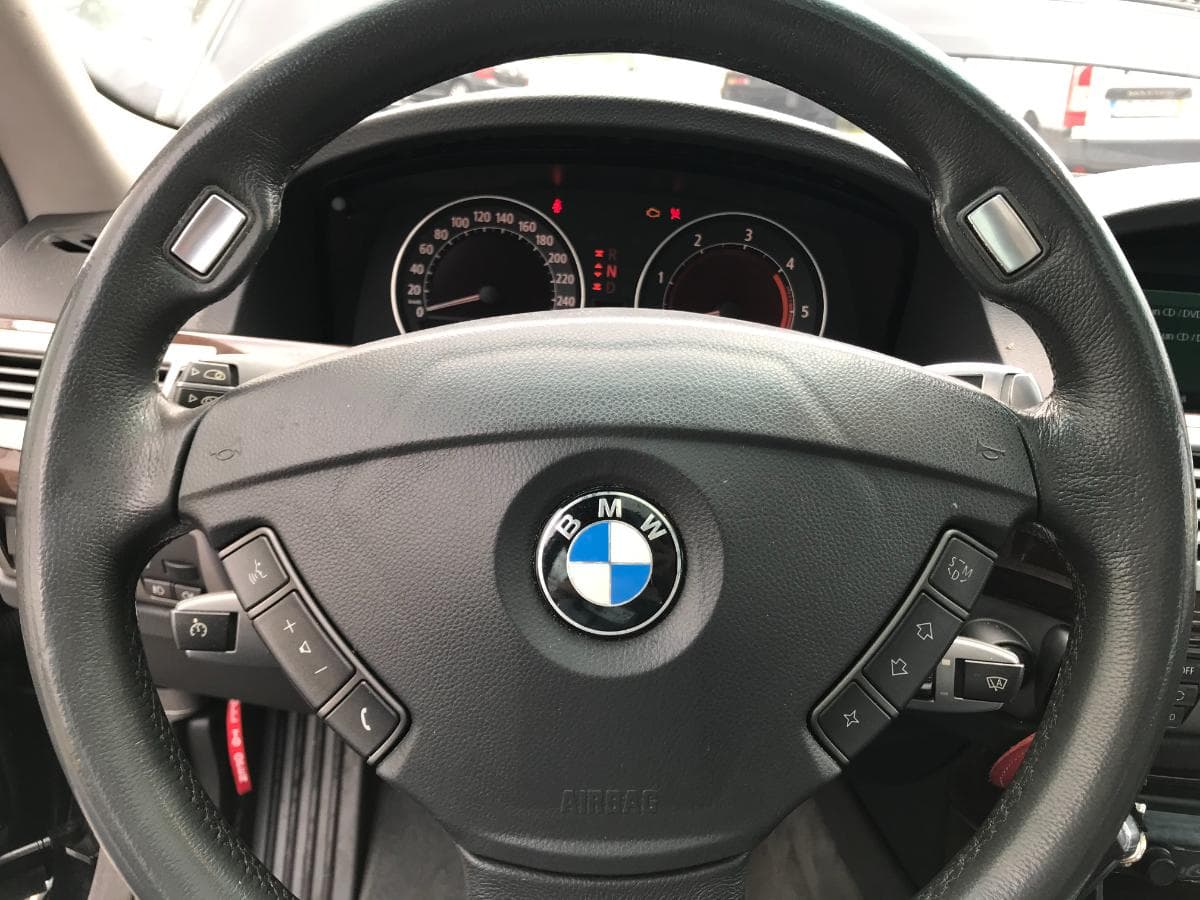 BMW 730 D — imagen 26