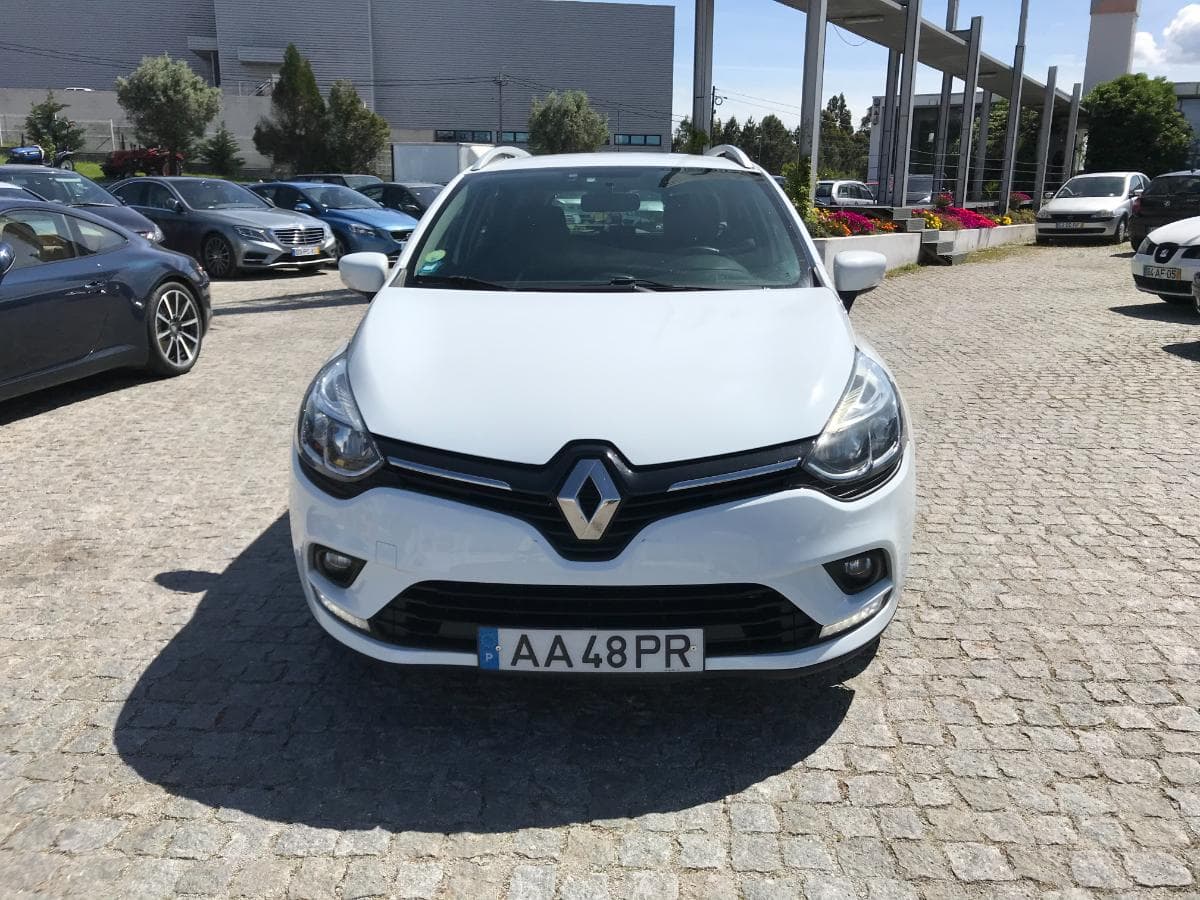 Renault Clio · Ano 2016 — imagen 2