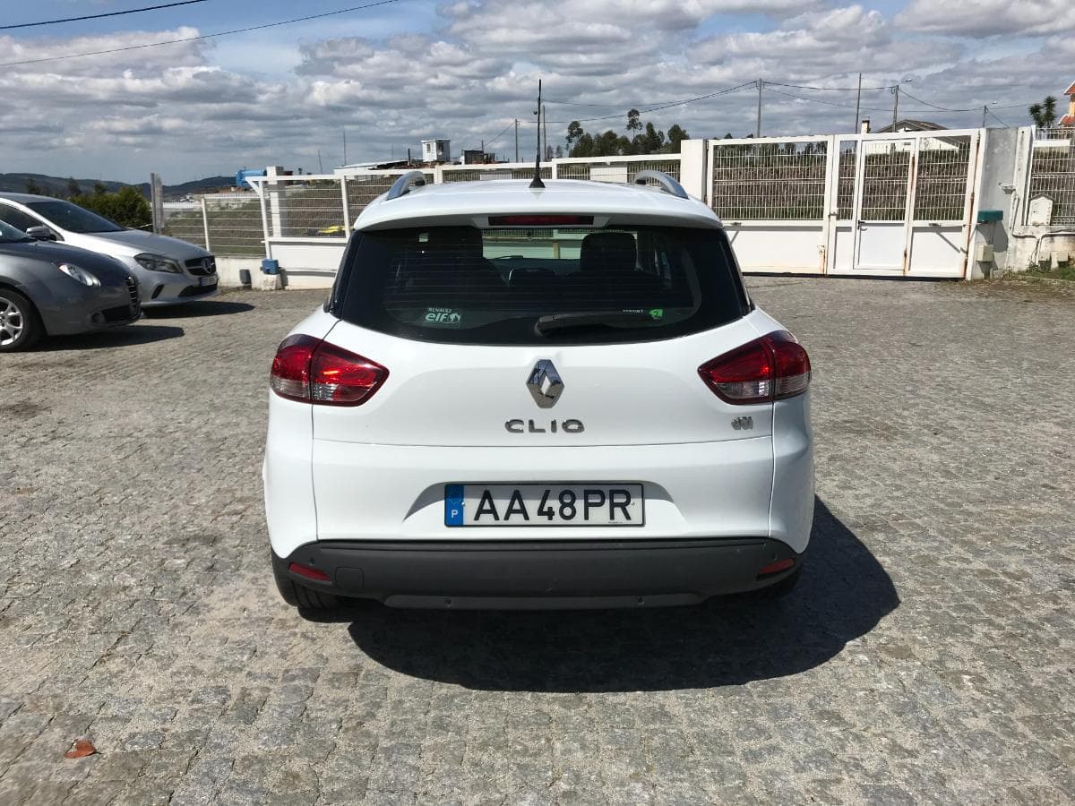 Renault Clio · Ano 2016 — imagen 5