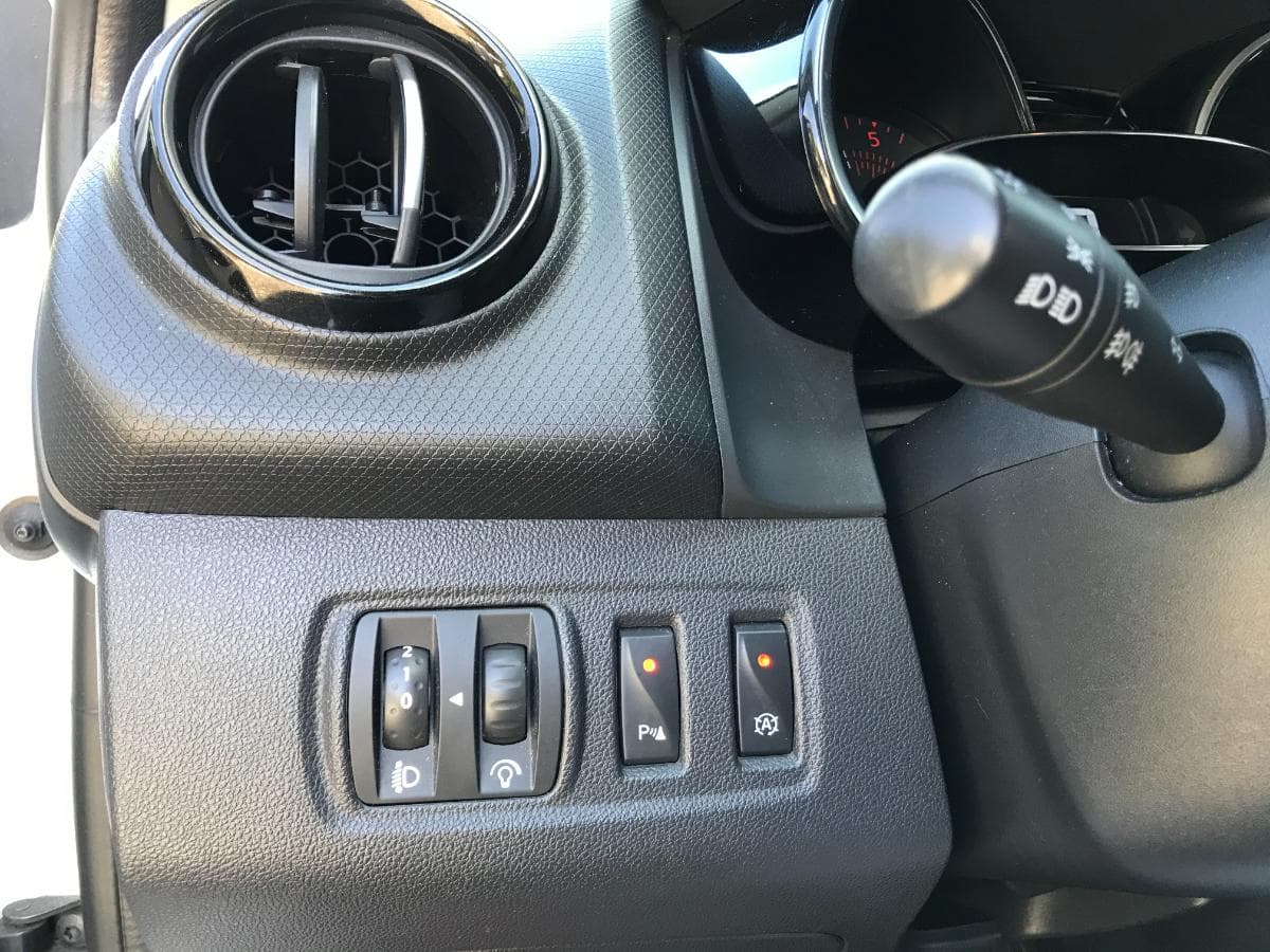 Renault Clio · Ano 2016 — imagen 24