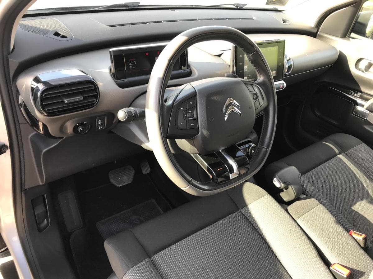 Citroën C4 Cactus 1.6 BlueHDI · Ano 2016 — imagem 16