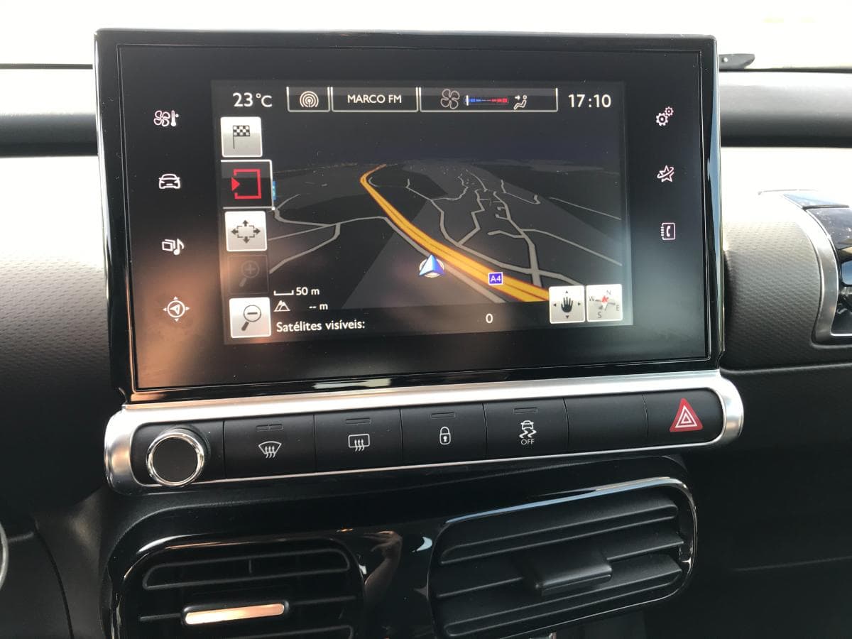 Citroën C4 Cactus 1.6 BlueHDI · Ano 2016 — imagem 19