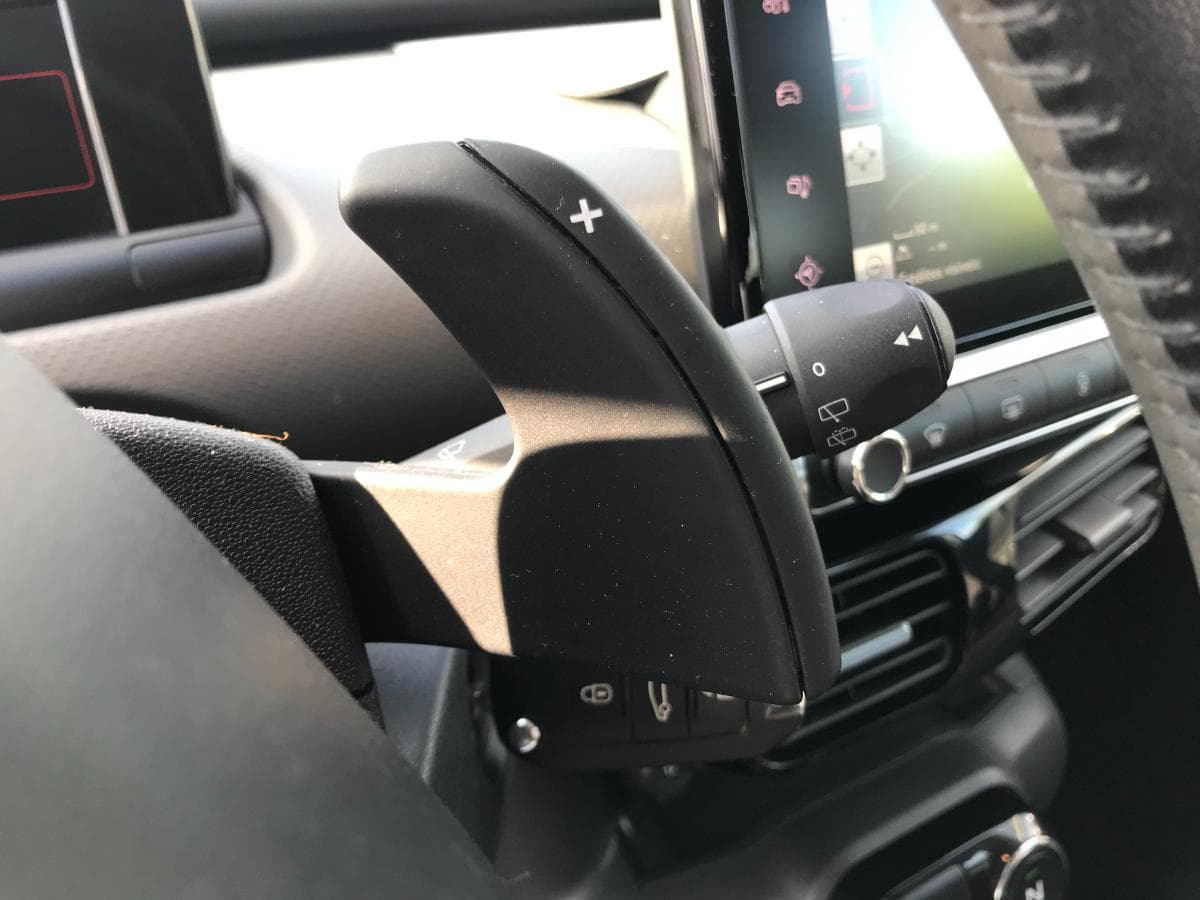 Citroën C4 Cactus 1.6 BlueHDI · Ano 2016 — imagem 21