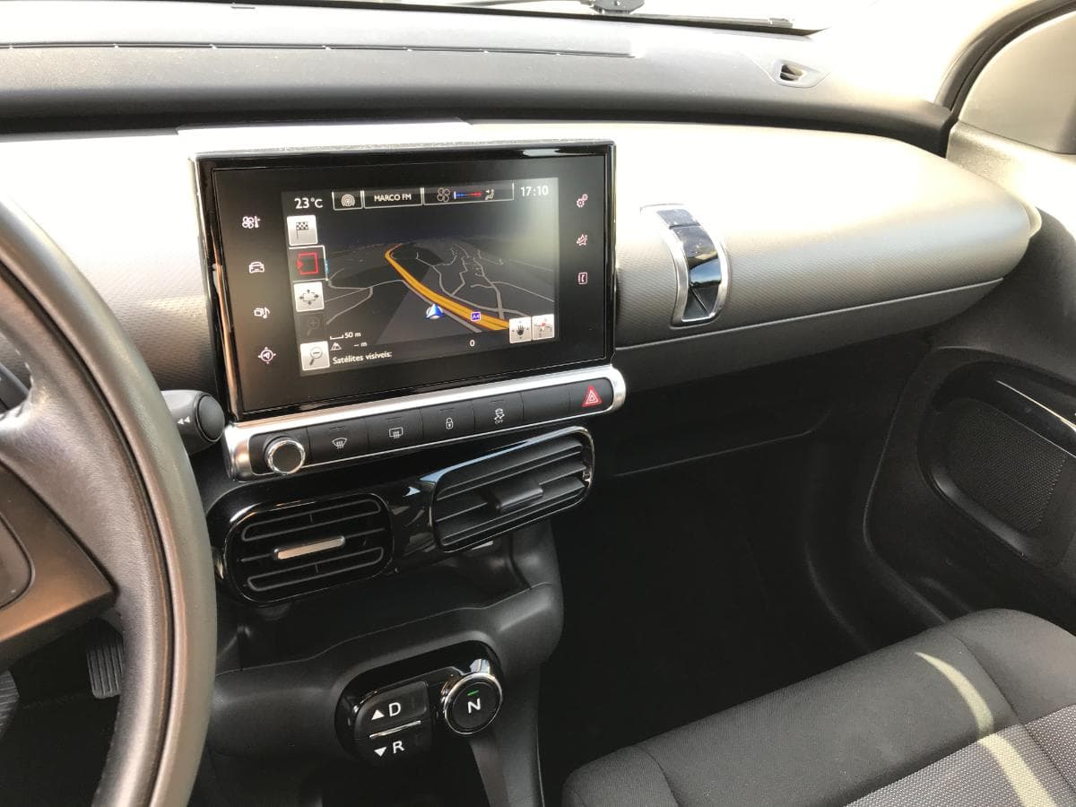 Citroën C4 Cactus 1.6 BlueHDI · Ano 2016 — imagem 23