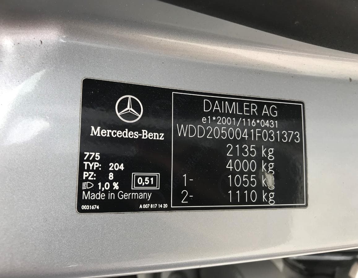 Mercedes-Benz C220 · Ano 2014 — imagem 11