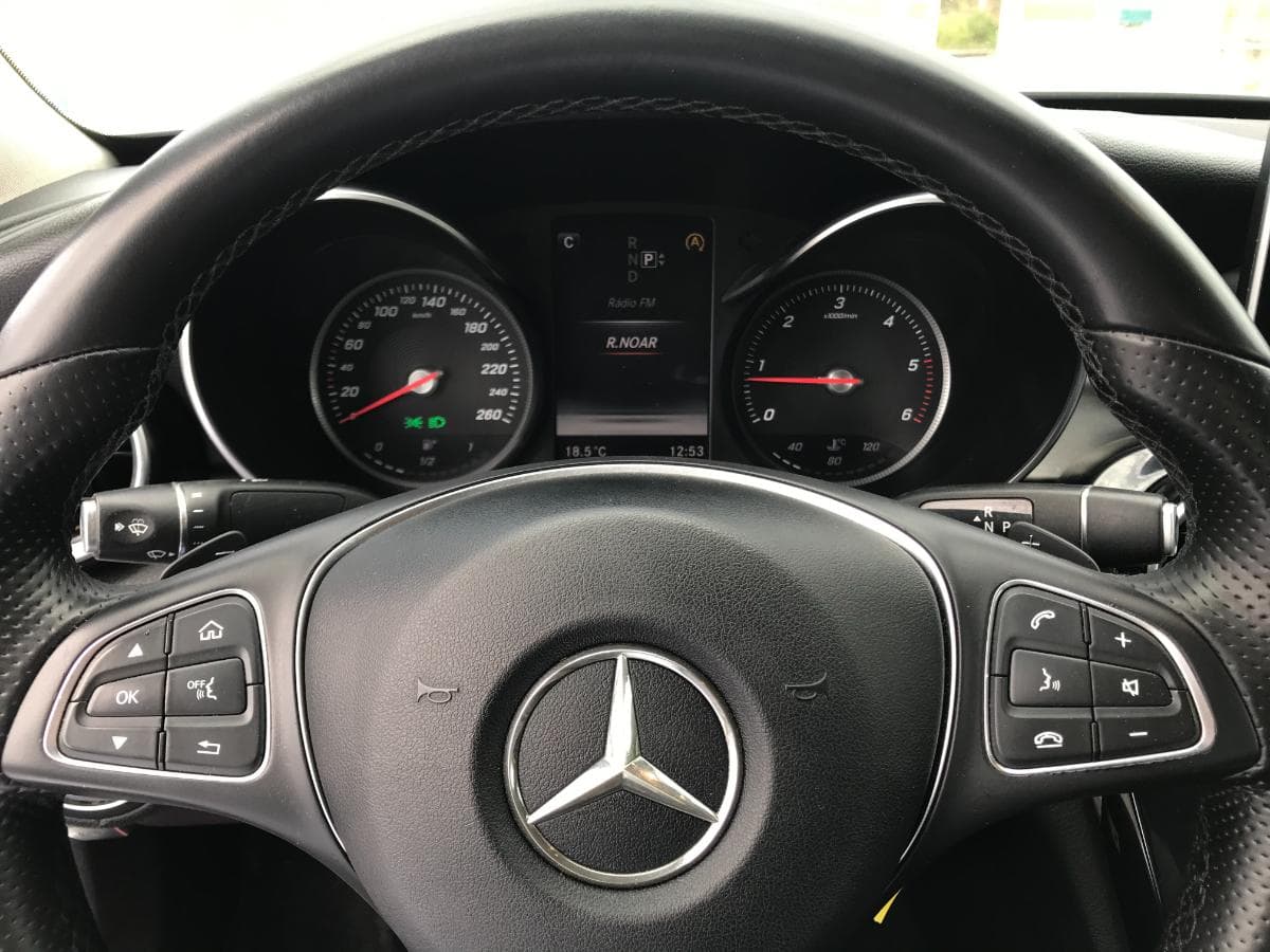 Mercedes-Benz C220 · Ano 2014 — imagem 19
