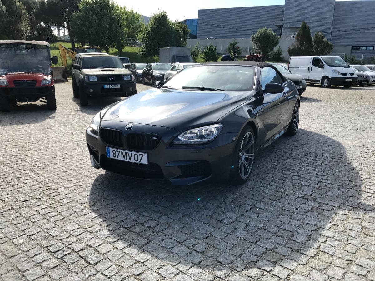 BMW M6 Cabrio · Ano 2012 — image 3