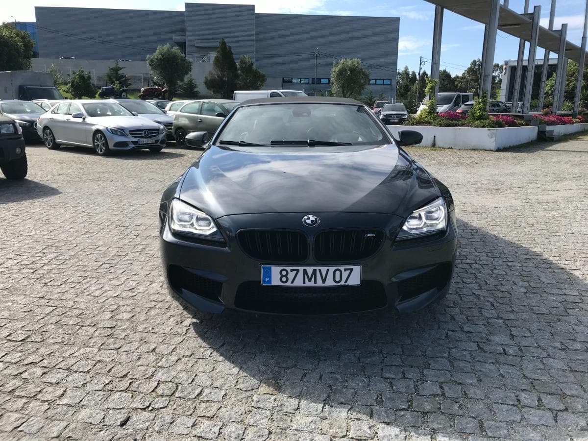 BMW M6 Cabrio · Ano 2012 — image 2