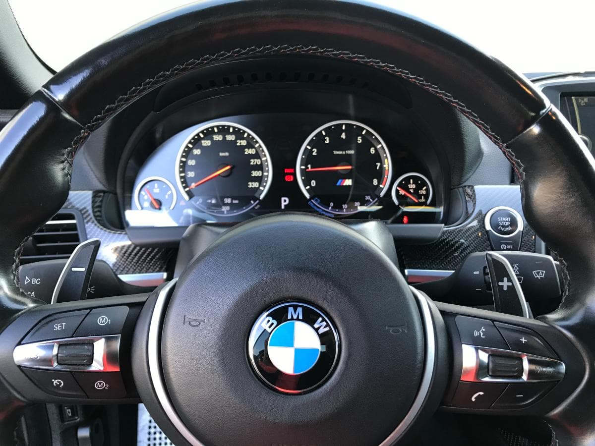 BMW M6 Cabrio · Ano 2012 — image 24