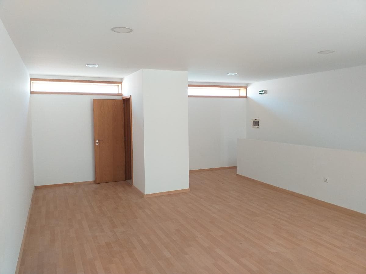 Loja c/ Garagem · Póvoa de Varzim — image 3