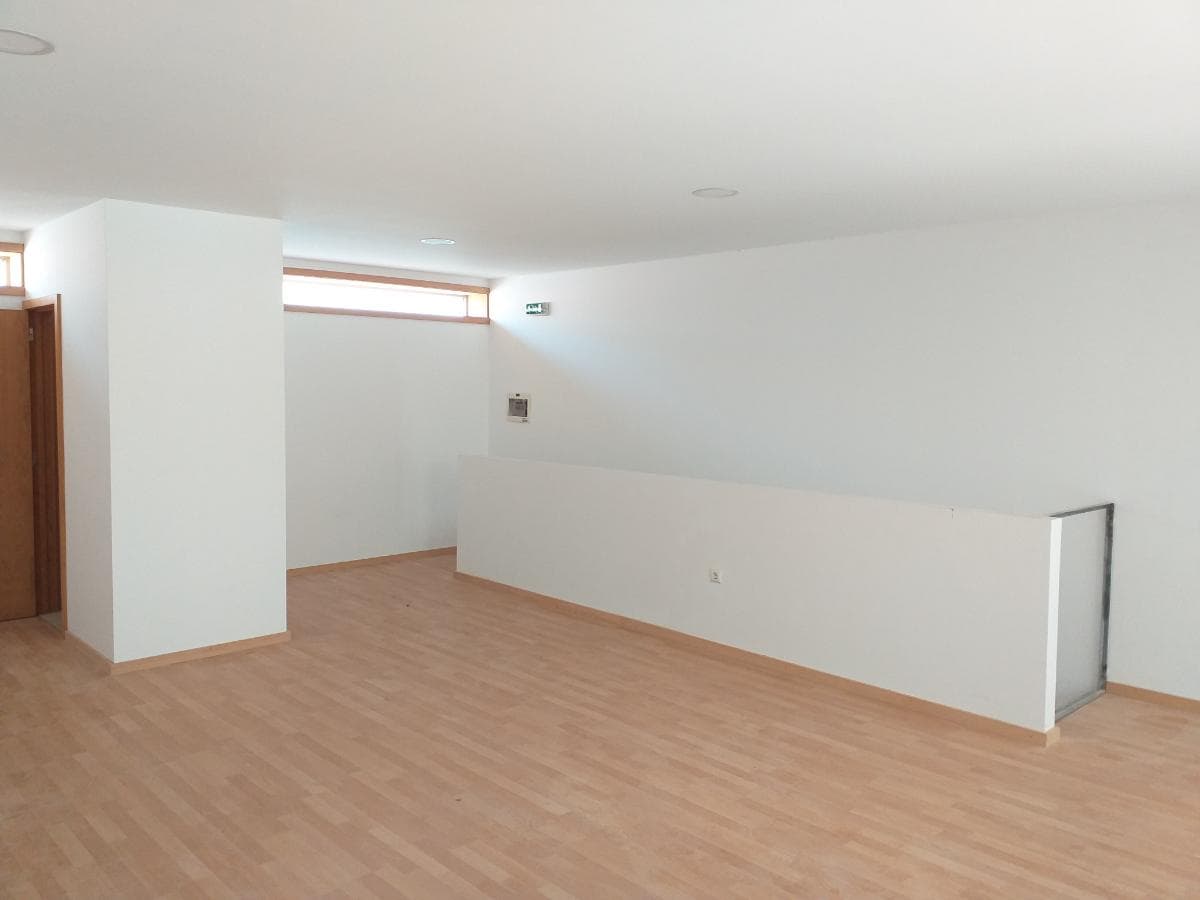 Loja c/ Garagem · Póvoa de Varzim — image 4