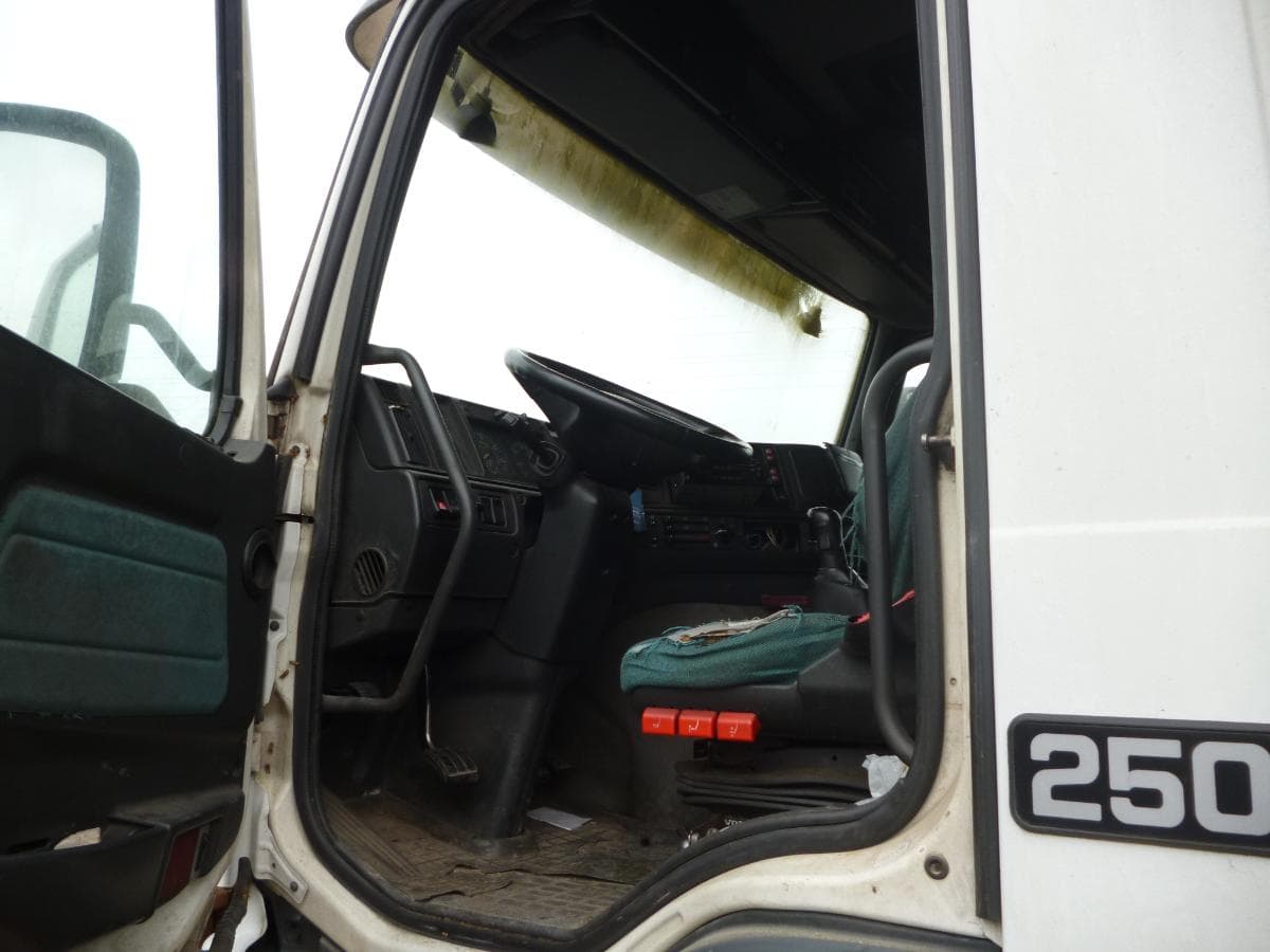 VOLVO 4x4 — imagem 10
