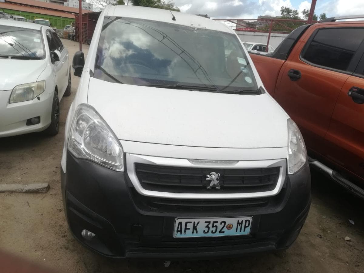 Peugeot Partner · — imagem 2