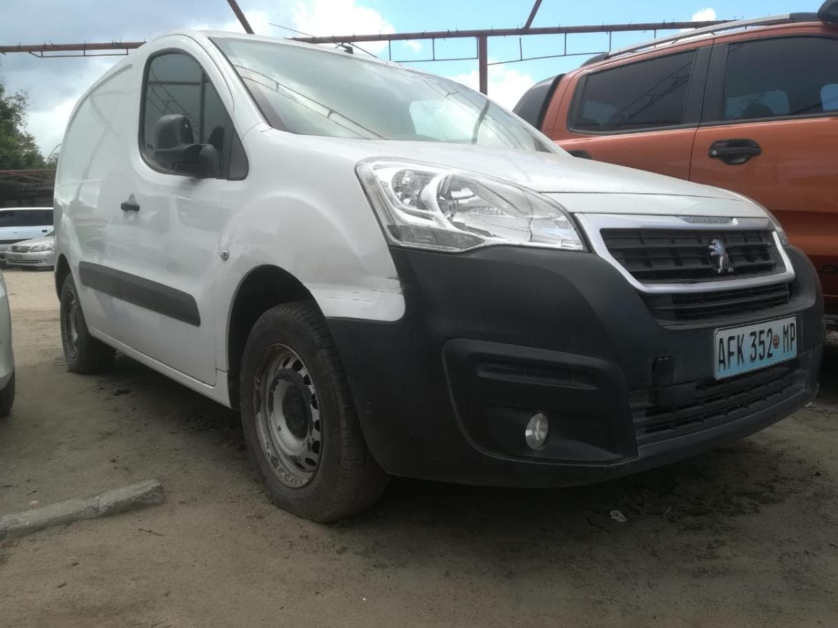 Peugeot Partner · — imagem 7