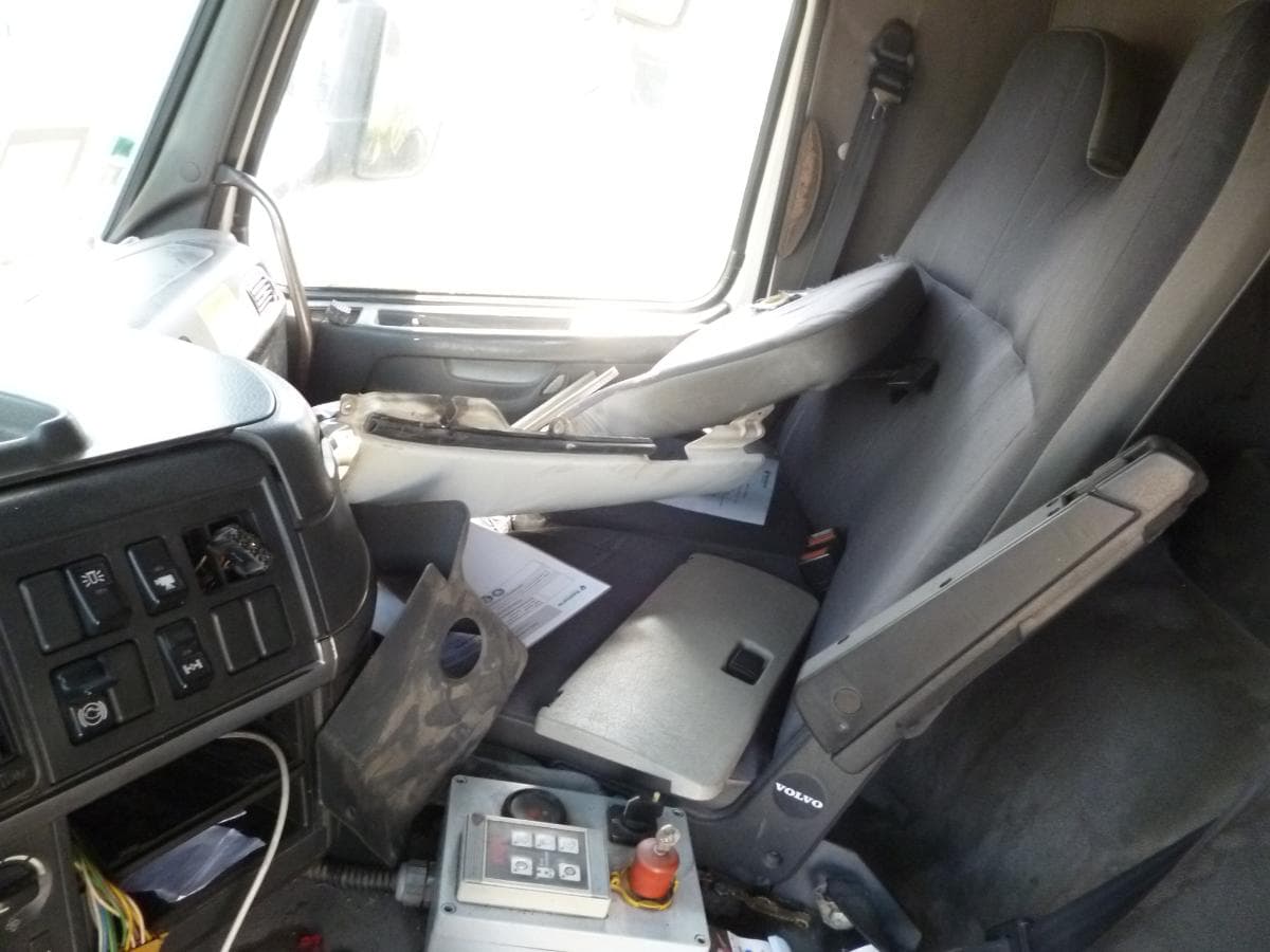 VOLVO FM9 260 — imagen 7