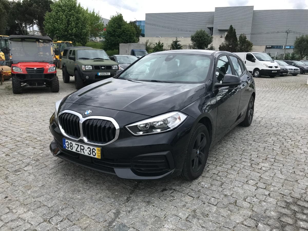 BMW 116D Sport · Ano 2019 — imagem 3