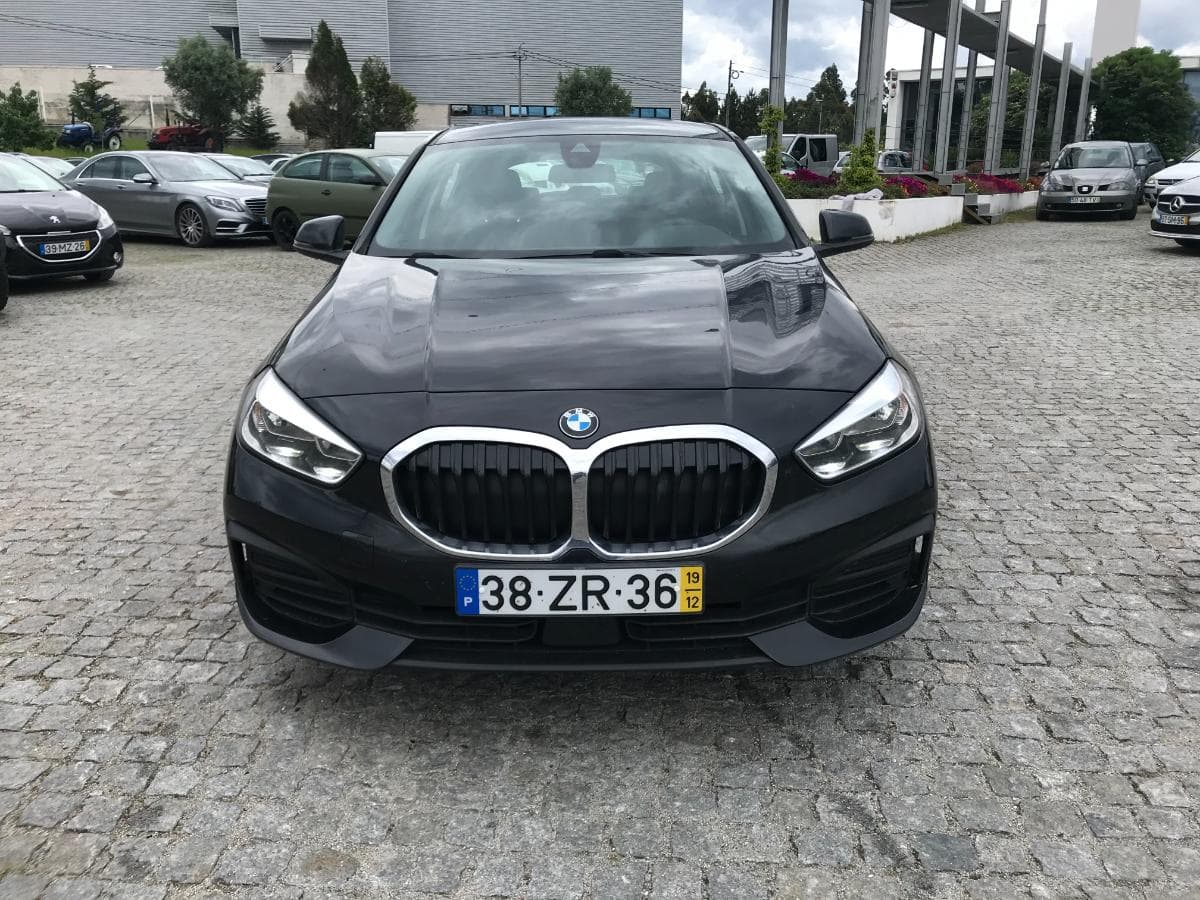 BMW 116D Sport · Ano 2019 — imagem 2