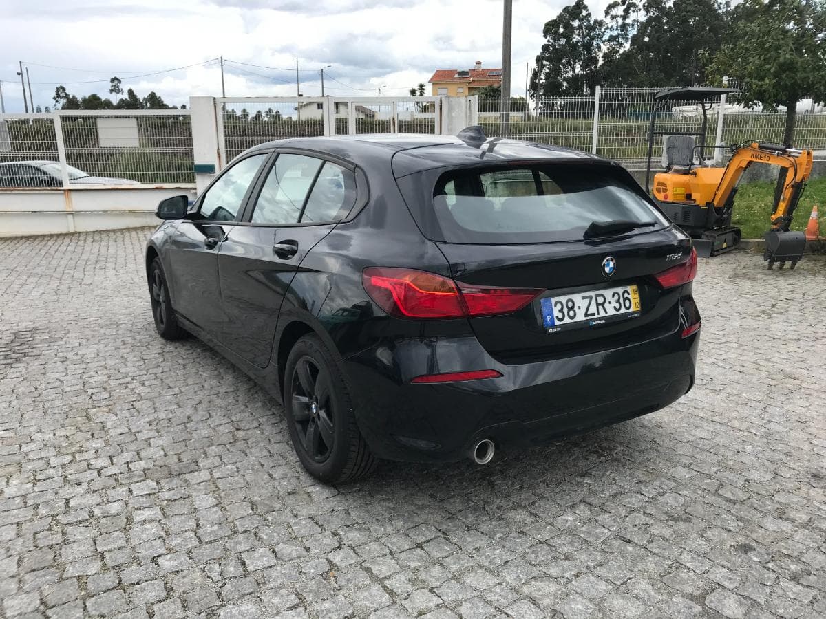 BMW 116D Sport · Ano 2019 — imagem 6