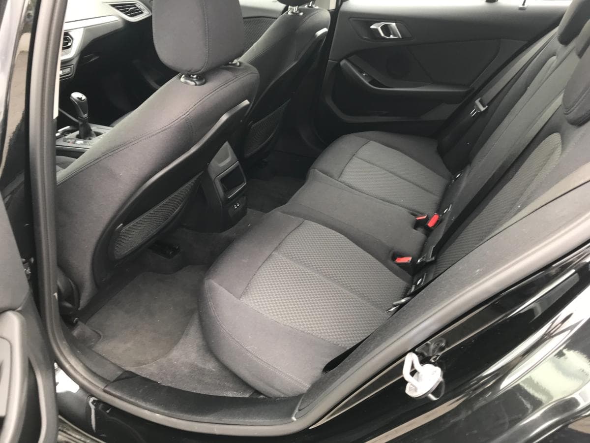 BMW 116D Sport · Ano 2019 — imagem 19