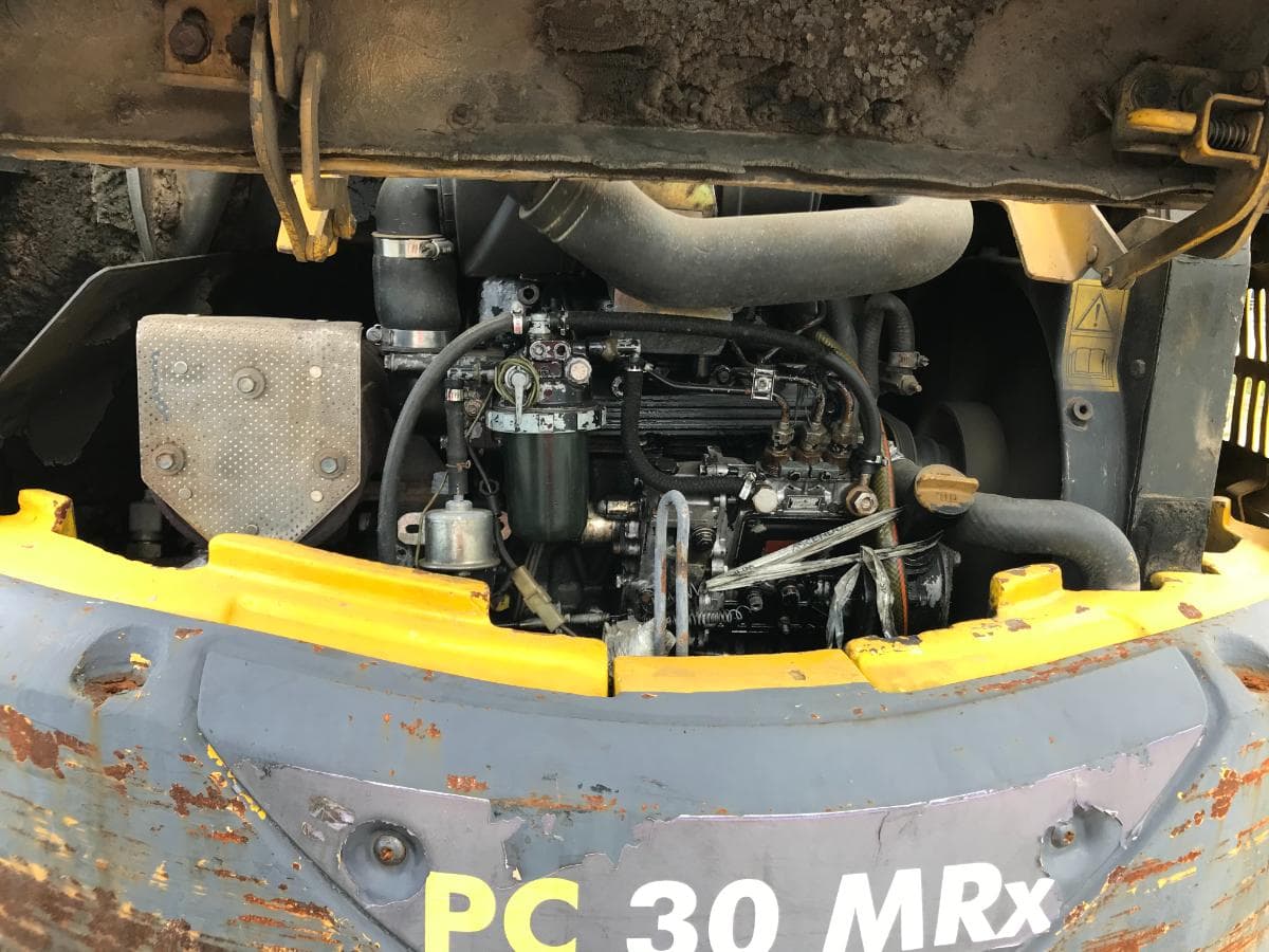 Mini Giratória Komatsu PC 30MR-1 — imagem 12