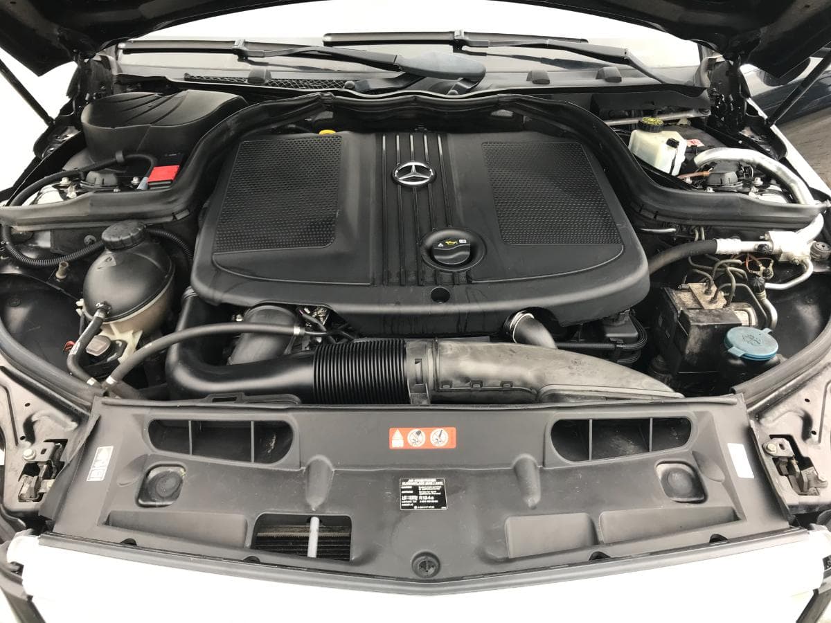 Mercedes-Benz C220 CDI · Ano 2012 — imagem 10